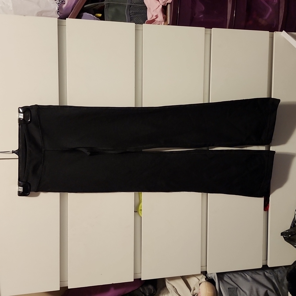 Triple Flip size 2 leggings